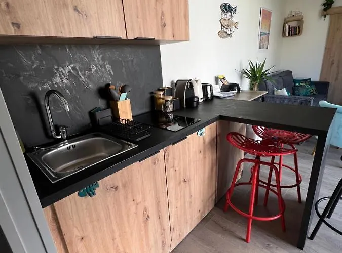 Apartman Charmante Maison A 2 Pas De La Avec Son Jardin Pour 2 Adultes Et 2 Enfants *