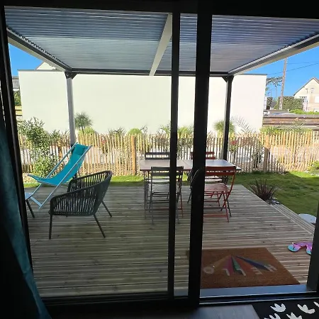 Апартаменты Charmante Maison A 2 Pas De La Avec Son Jardin Pour 2 Adultes Et 2 Enfants Мервиль-Франсвиль
